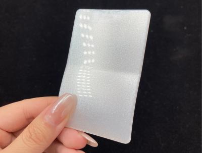 Oltre la lucentezza: i segreti di un ingegnere di pigmenti perlescenti con 20 anni di esperienza