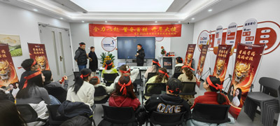 Obiettivo 320 milioni - Andiamo! - I calci di rigore iniziano ufficialmente.